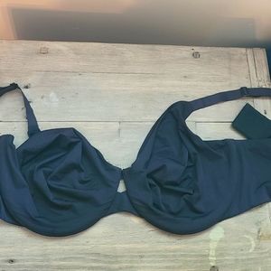 38DDD/E La vie en Rose unlined soft cup underwire bra